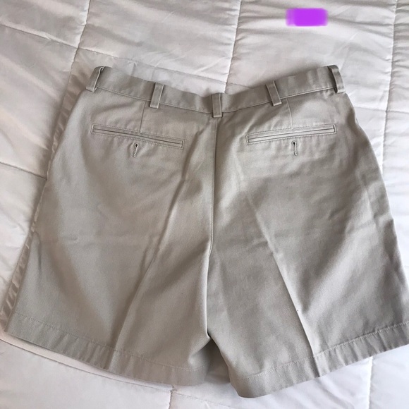 L.L Bean Shorts - Picture 2 of 8